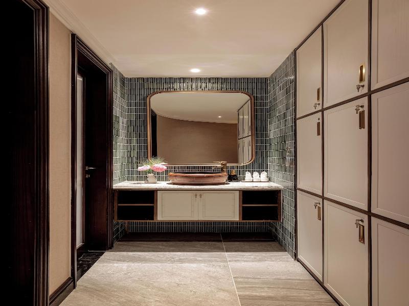 Heritage Ham Long Hotel And Spa image