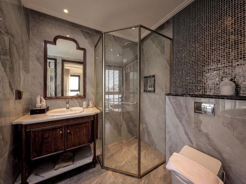 Heritage Ham Long Hotel And Spa image