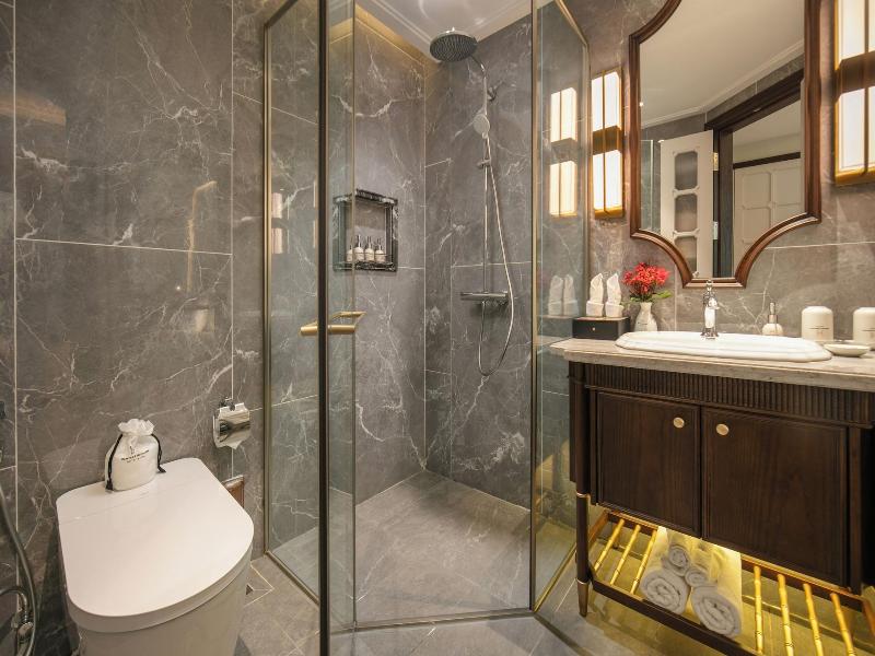Heritage Ham Long Hotel And Spa image