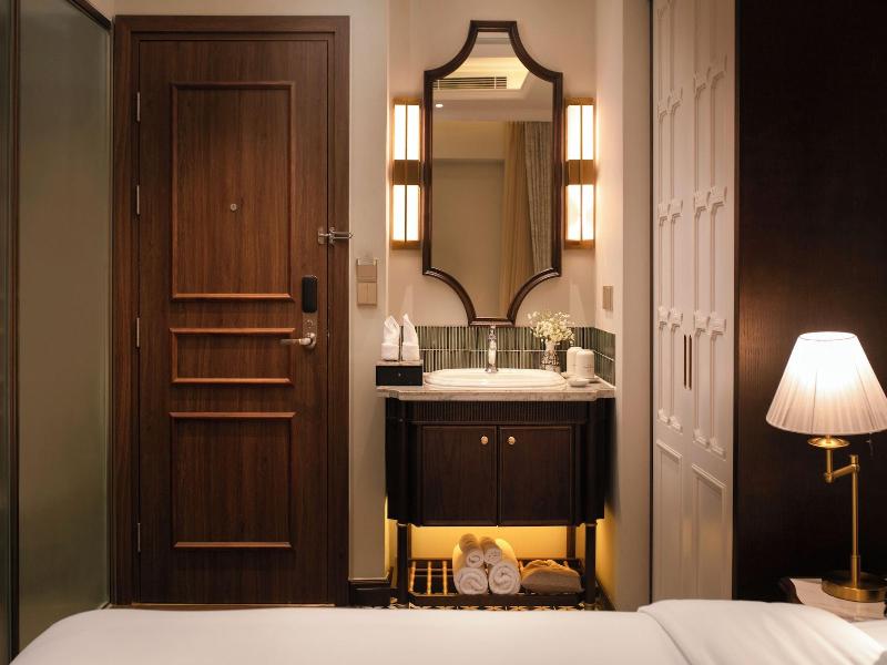 Heritage Ham Long Hotel And Spa image