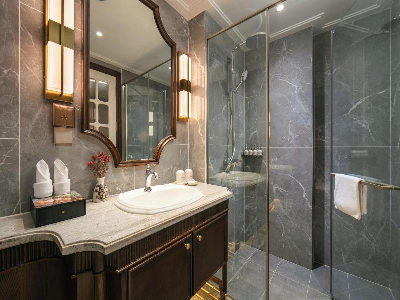 Heritage Ham Long Hotel And Spa image