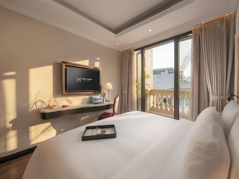 Heritage Ham Long Hotel And Spa image
