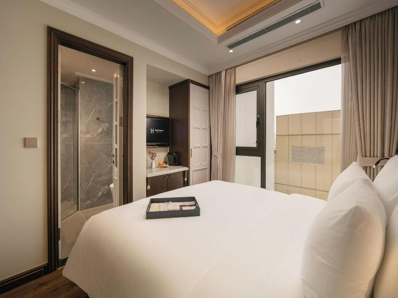 Heritage Ham Long Hotel And Spa image