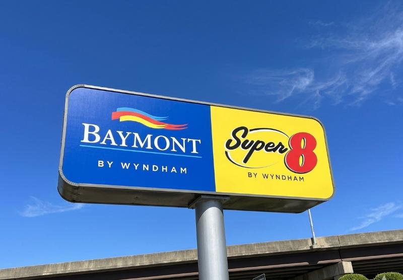 Super 8 By Wyndham Nacogdoches Near University image