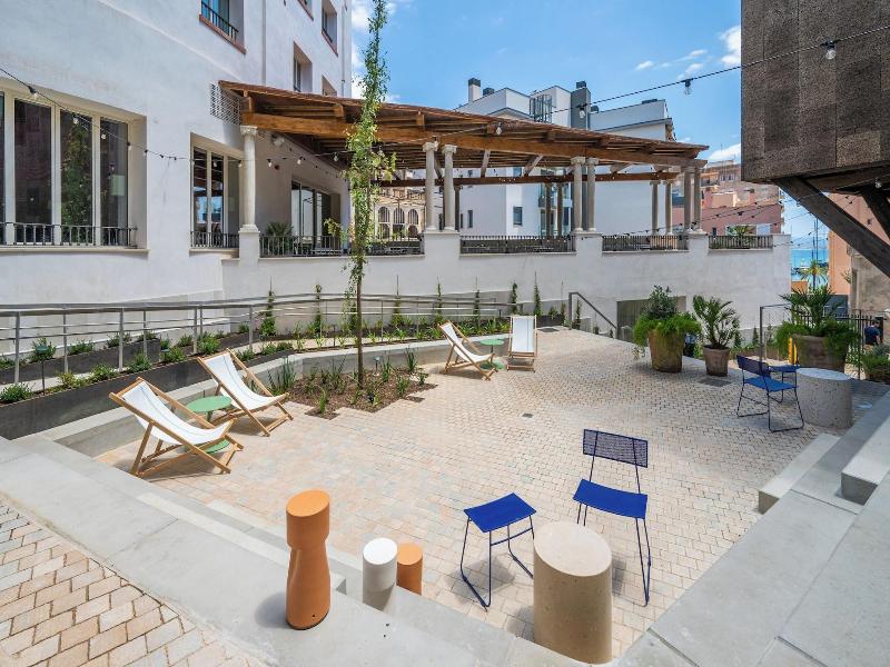 Terreno Barrio Hotel image