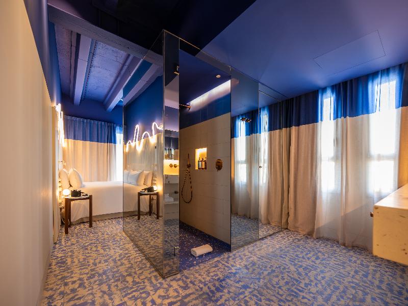 Terreno Barrio Hotel image