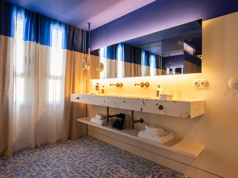 Terreno Barrio Hotel image