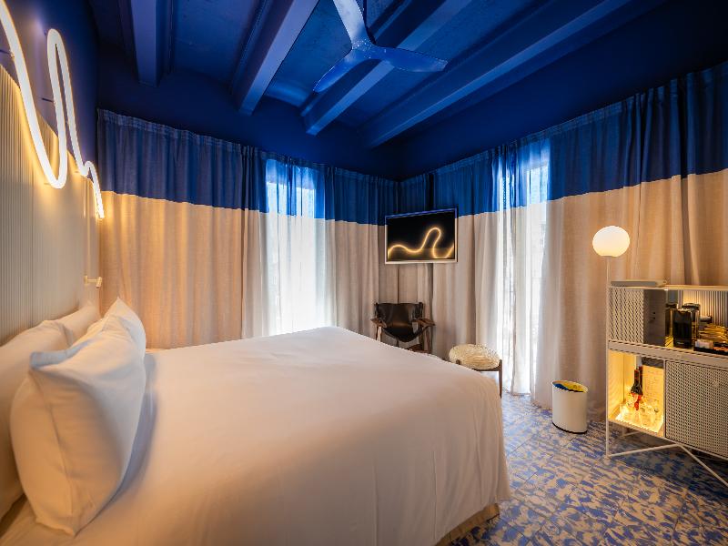 Terreno Barrio Hotel image