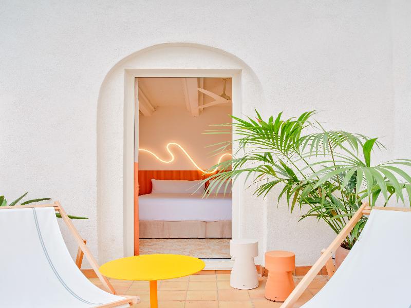 Terreno Barrio Hotel image
