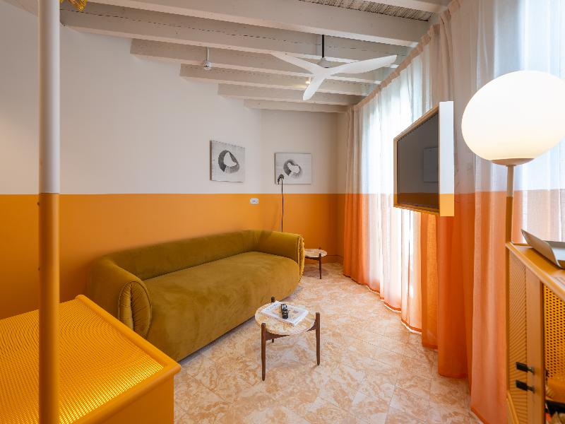 Terreno Barrio Hotel image