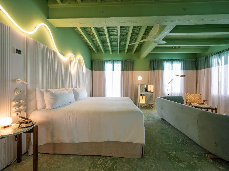 Terreno Barrio Hotel image