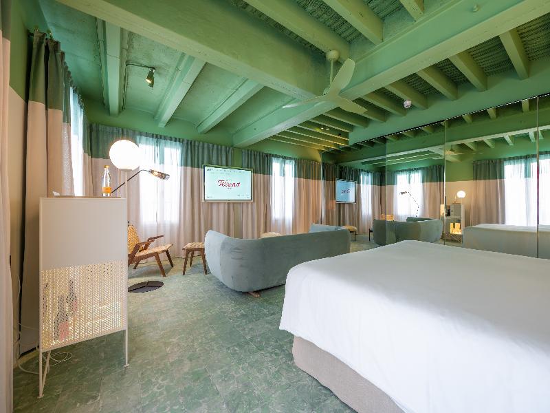 Terreno Barrio Hotel image