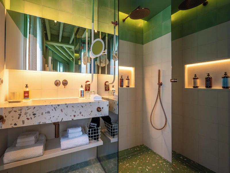 Terreno Barrio Hotel image