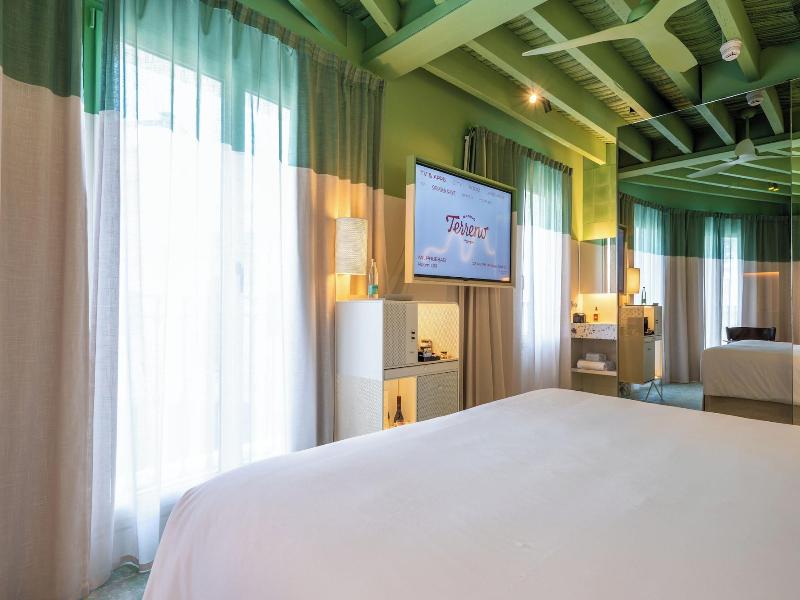 Terreno Barrio Hotel image