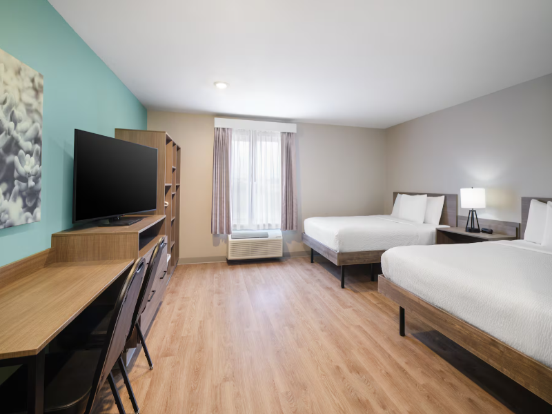 Echo Suites Springfield Airport Plaza image