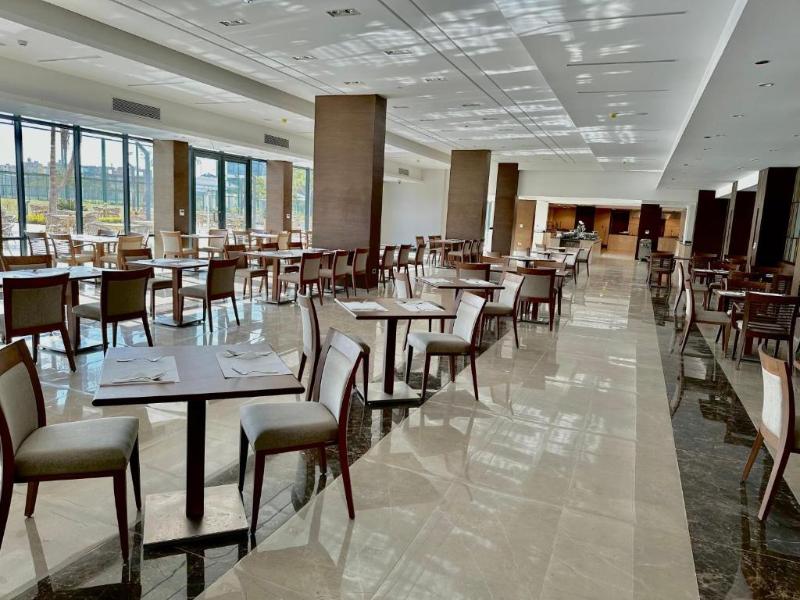 Phoenix Hotel & Wellness — view
