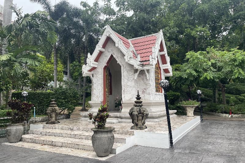 Suan Sunandha Palace Hotel image