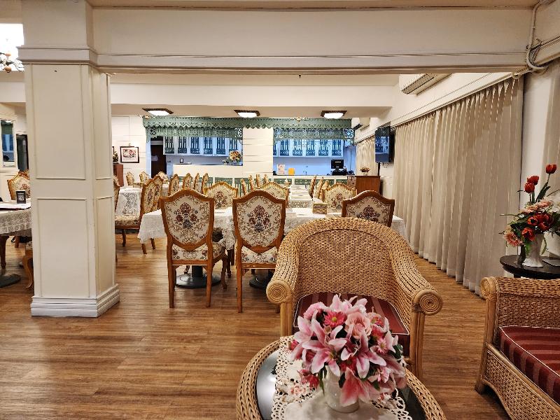 Suan Sunandha Palace Hotel image