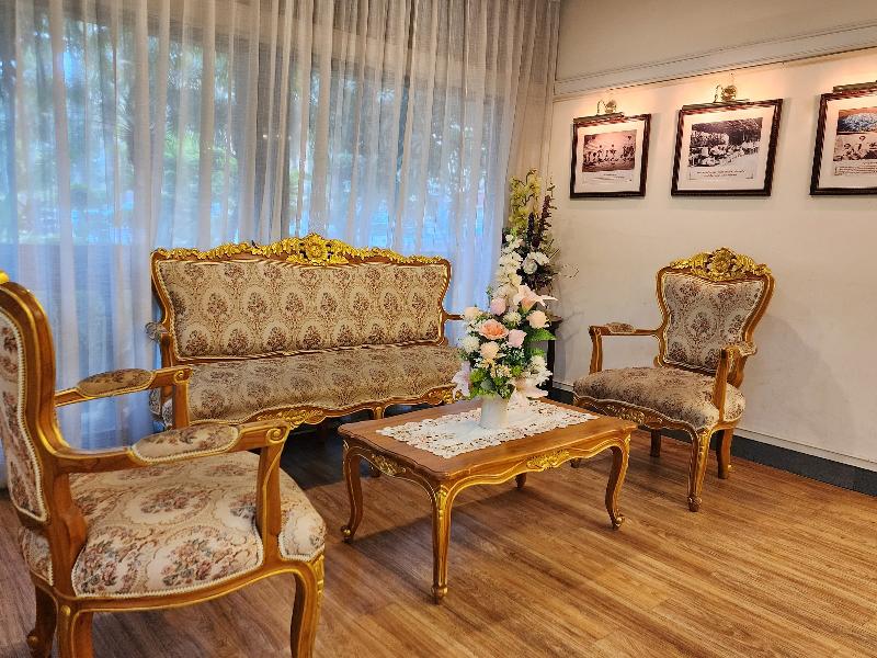 Suan Sunandha Palace Hotel image