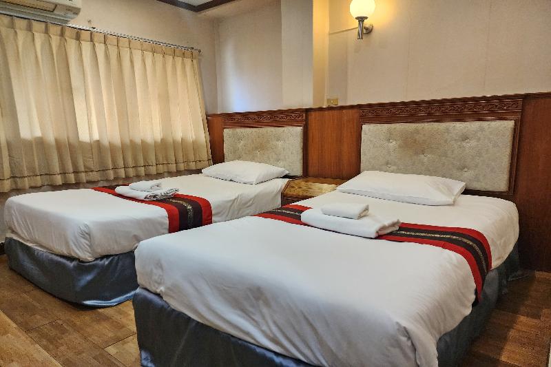 Suan Sunandha Palace Hotel image