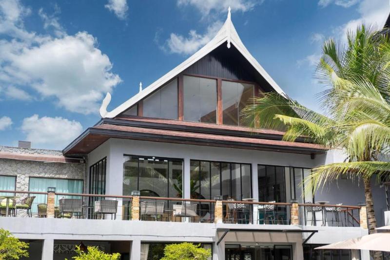 Howard Johnson By Wyndham Phuket Naiyang