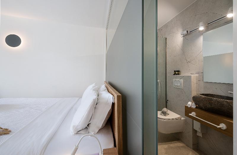 Vergina Beach Resort image