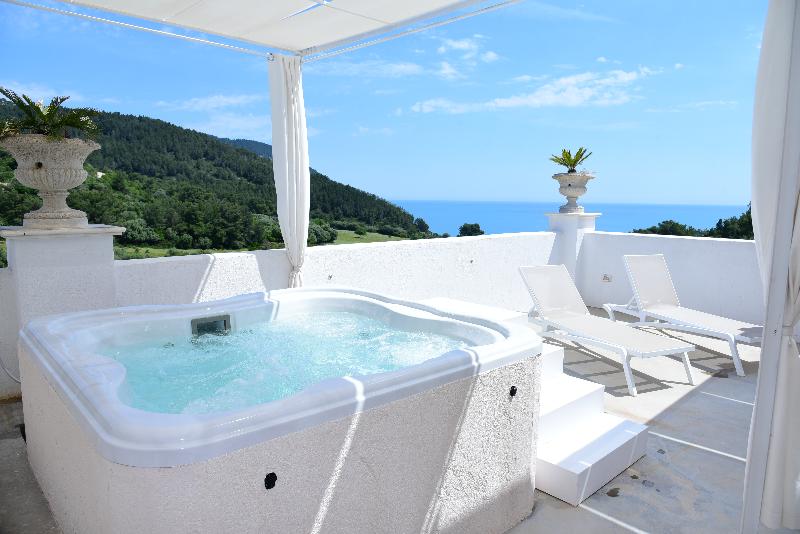 Hmo Glamping & Suites In Vignanotica