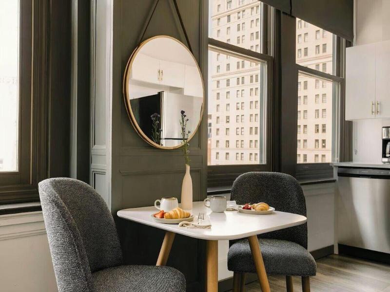 Hotel Houze image
