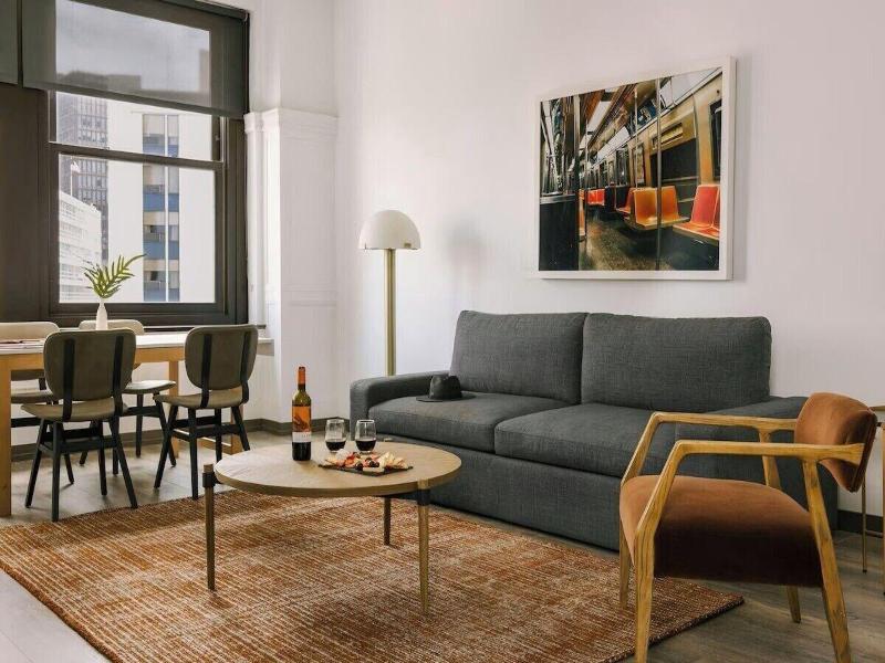 Hotel Houze image