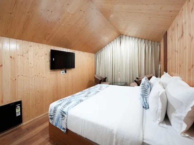 Hotel Skyline Manali image