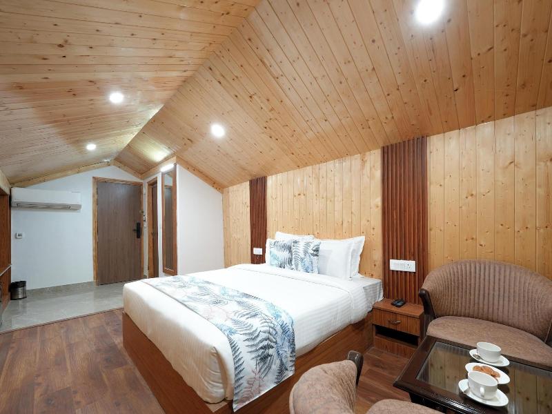 Hotel Skyline Manali image