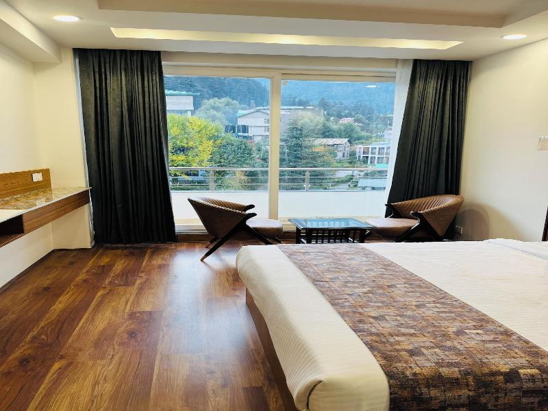 Hotel Skyline Manali image
