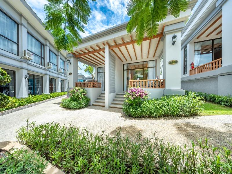 Az Sunrise Resort & Fitness Club image