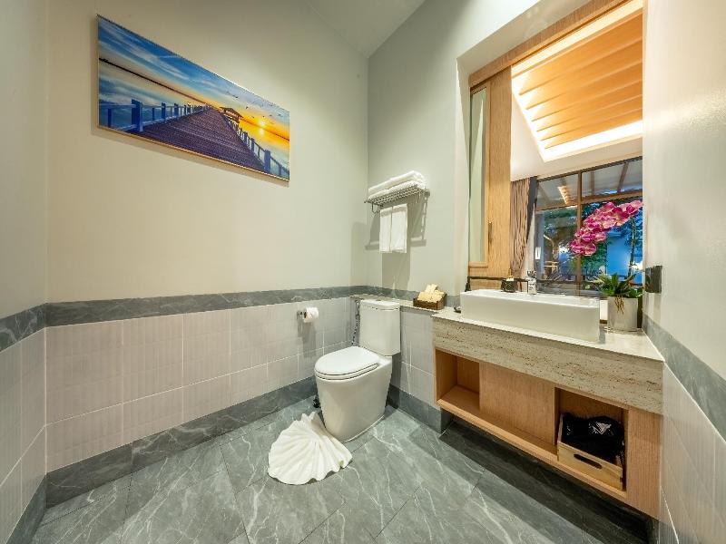 Az Sunrise Resort & Fitness Club image