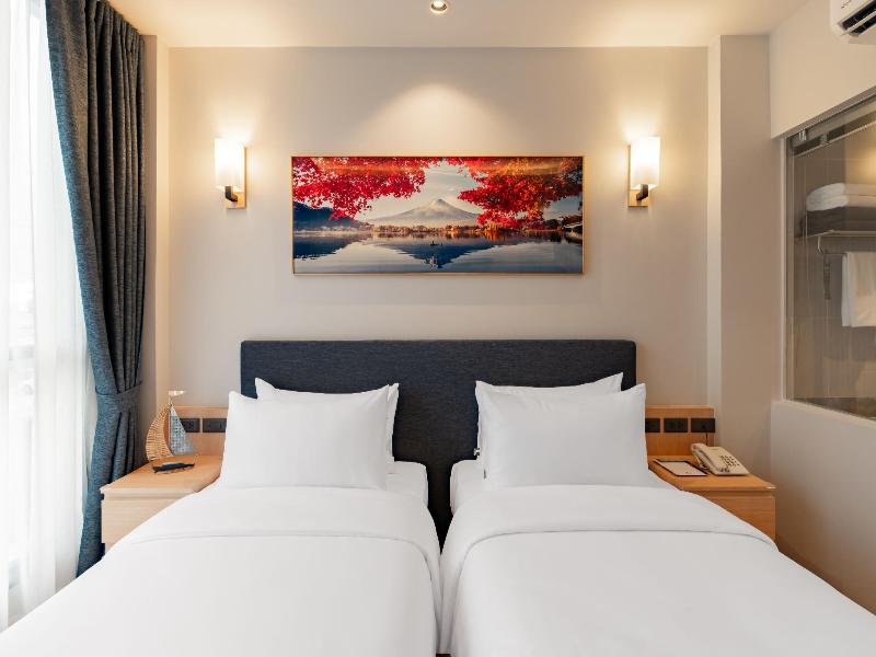 Az Sunrise Resort & Fitness Club image
