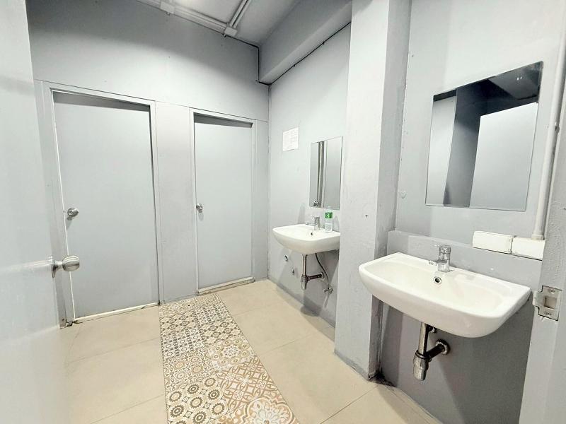 Sukhum Huai Khwang Guest House image