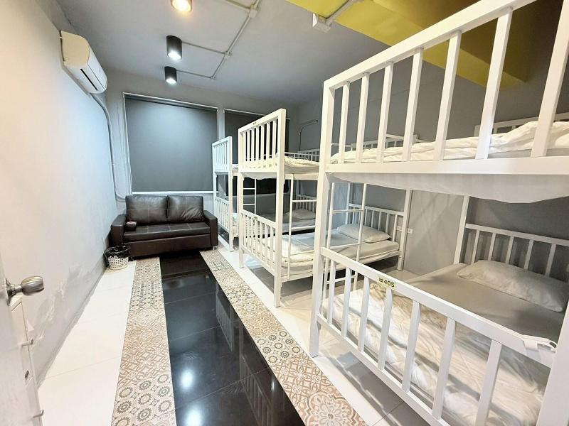 Sukhum Huai Khwang Guest House image