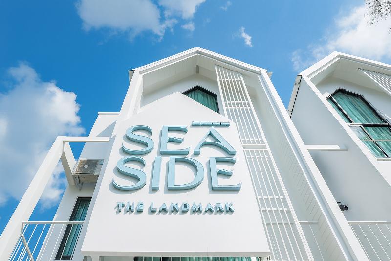 Sea Side Ao Nang Landmark Night Market Krabi