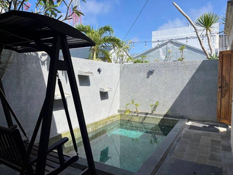 Tre Villas Bali image
