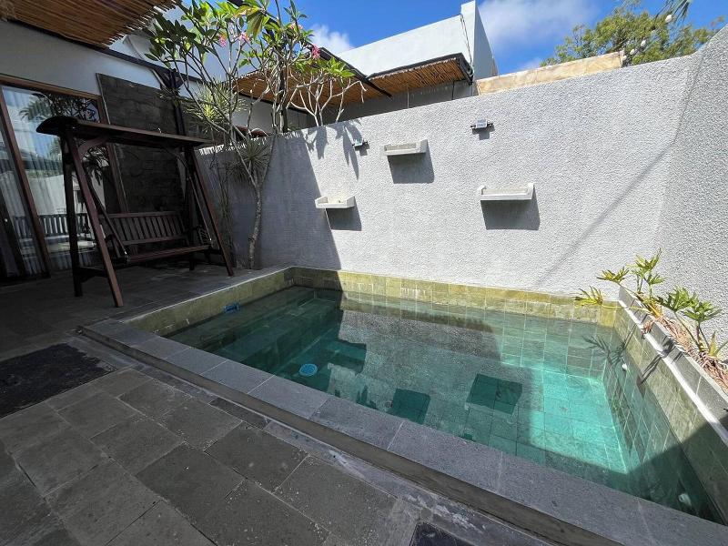 Tre Villas Bali image