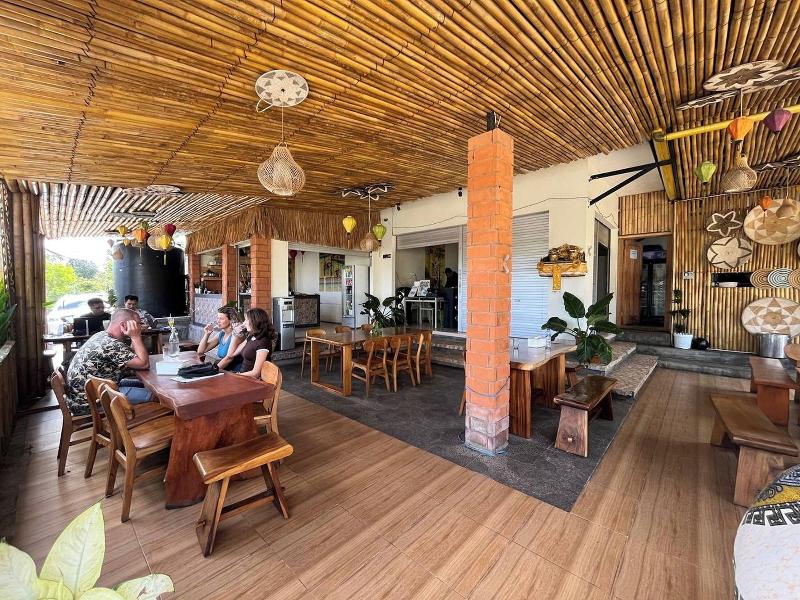 Tre Villas Bali image