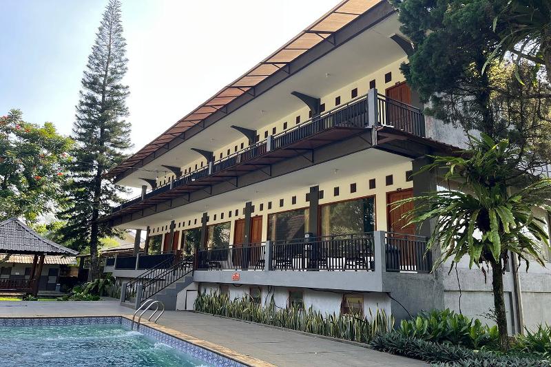 Santa Monica Resort image