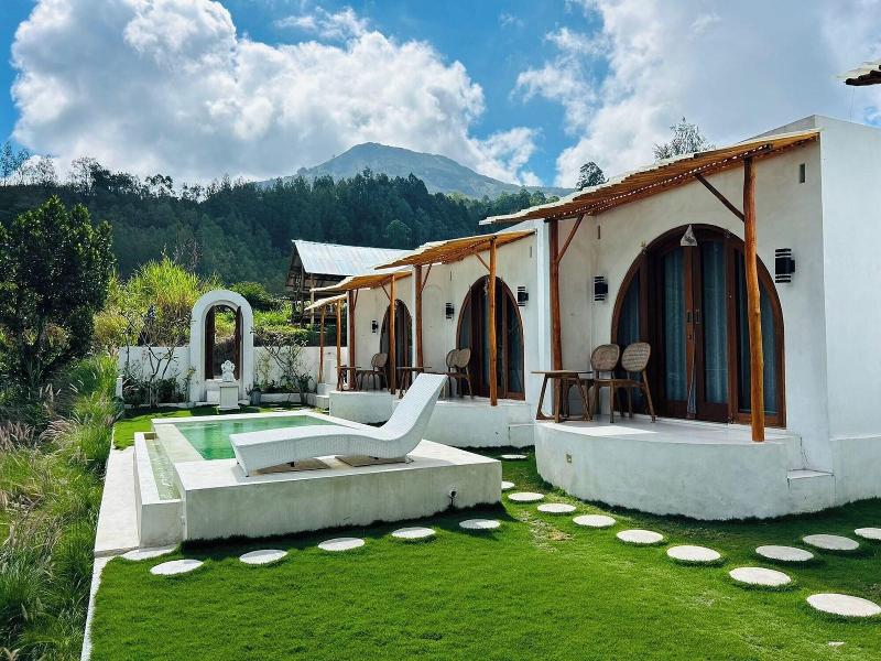 Felysia Villa Iii image
