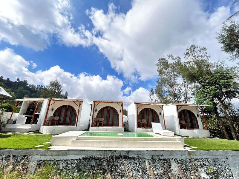 Felysia Villa Iii image