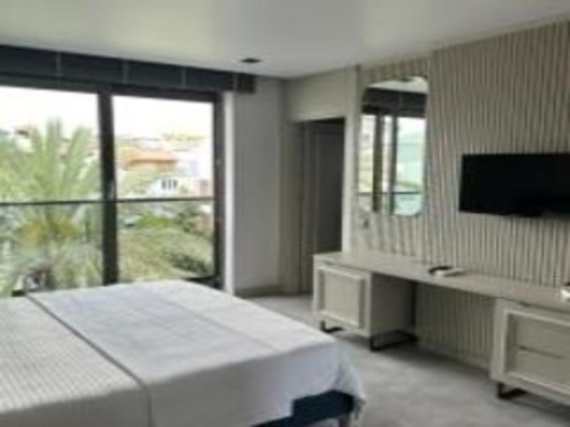 Sam Hotel image