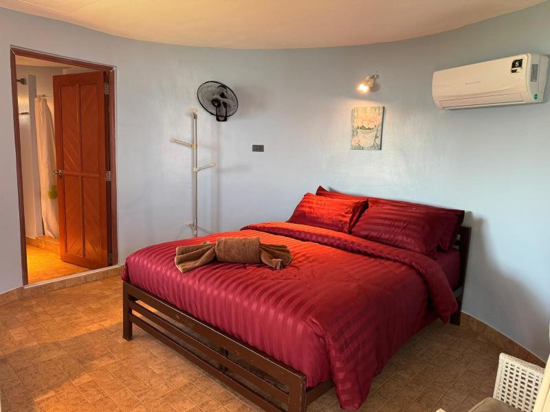 Koh Mak Burihut Natural Resort image