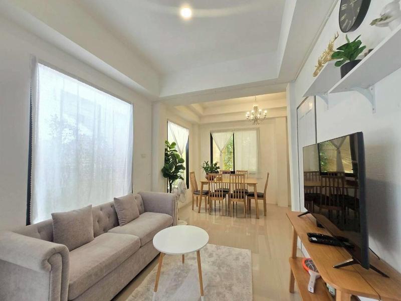Breezy Bliss Home image