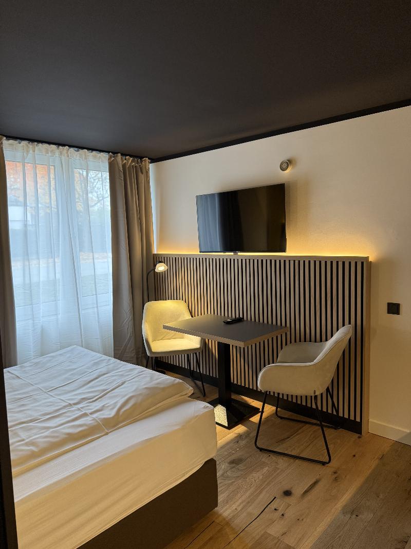 Residenzhotel Stuttgart Airport, Sure Hotel by BW image