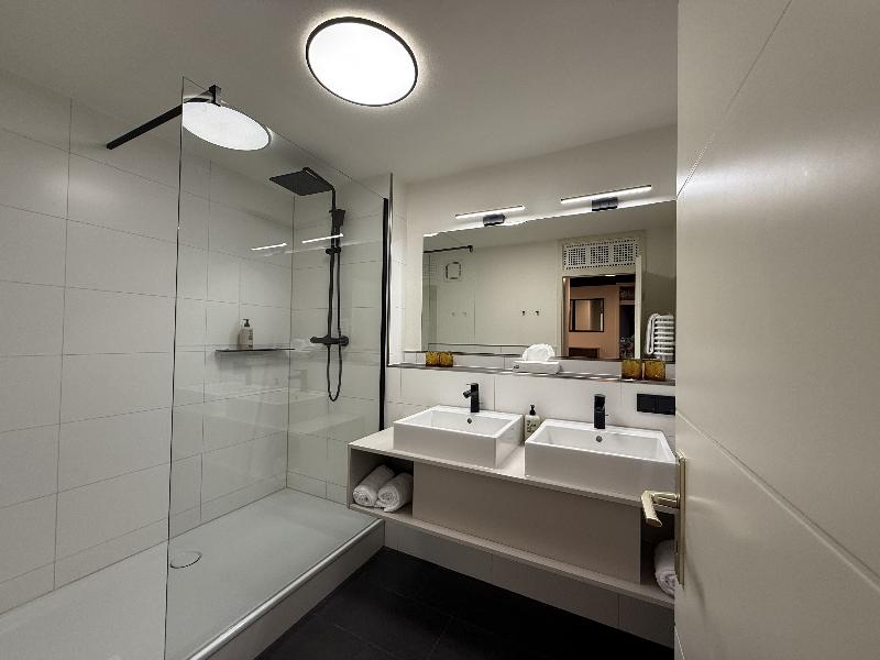 Residenzhotel Stuttgart Airport, Sure Hotel by BW image