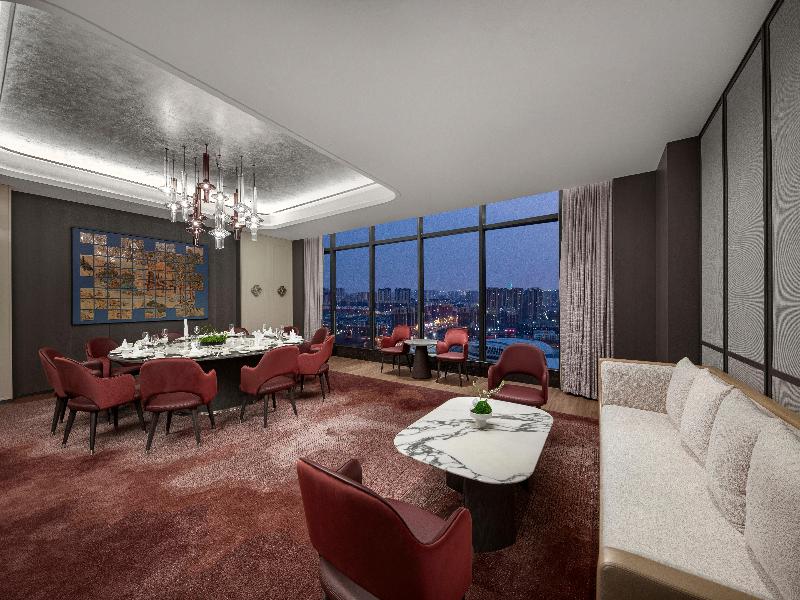 Crowne Plaza Linyi Olympic Sports Centre By Ihg image